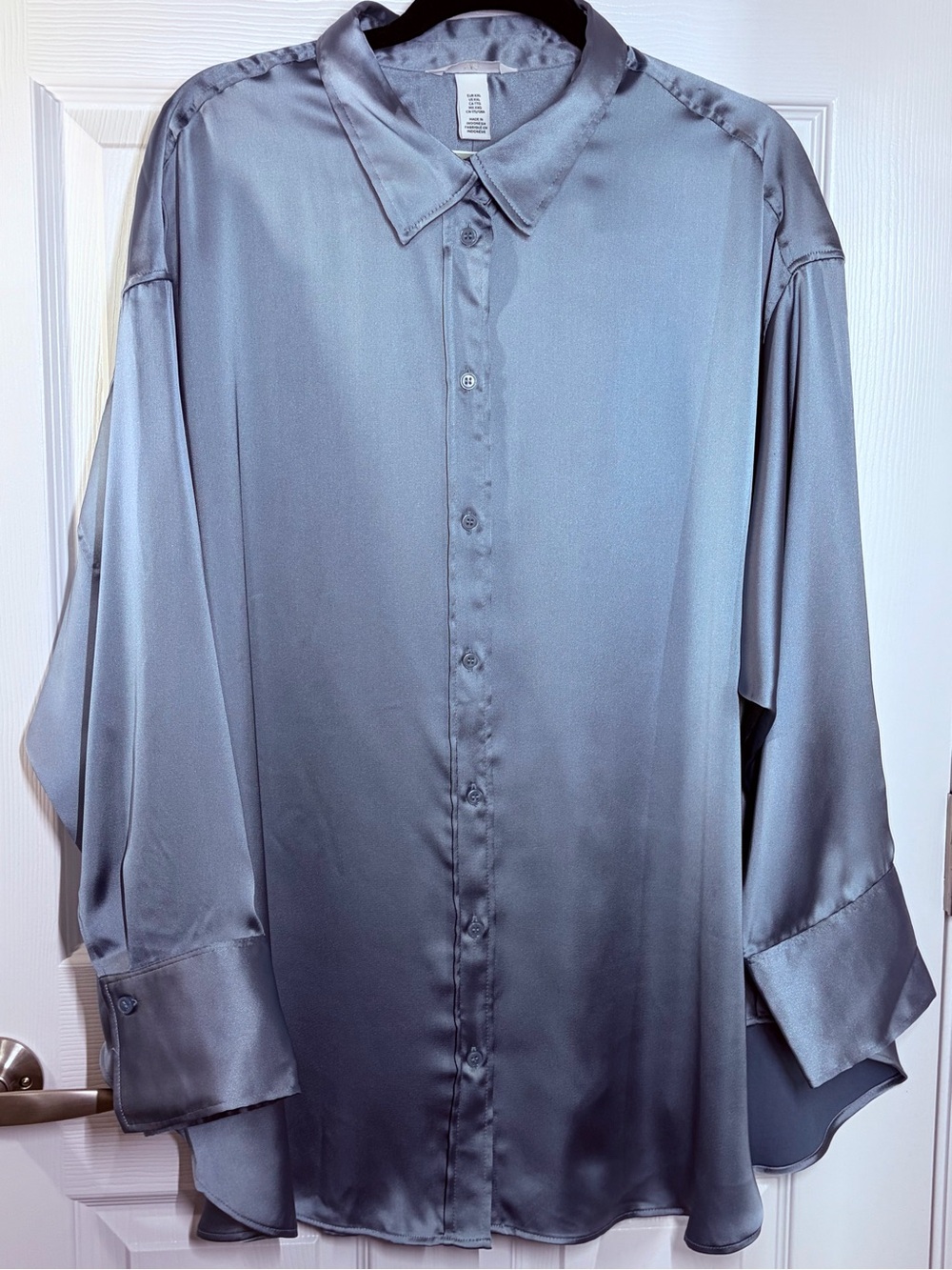 NWT! H&M Satin Button-Up Blouse
